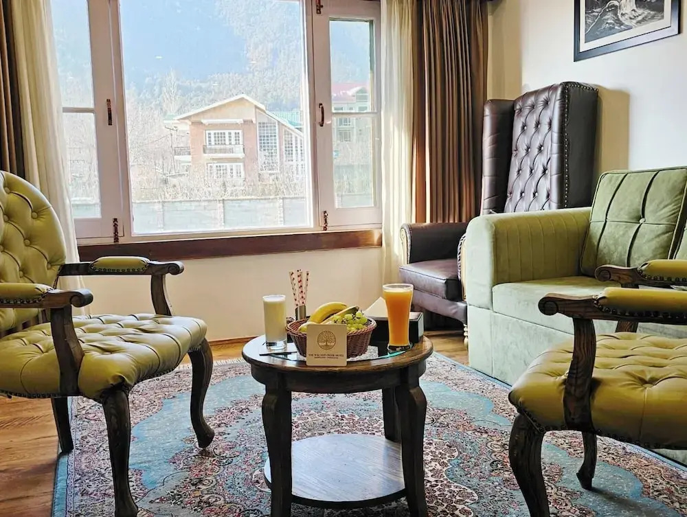 Walnut Creek Pahalgam