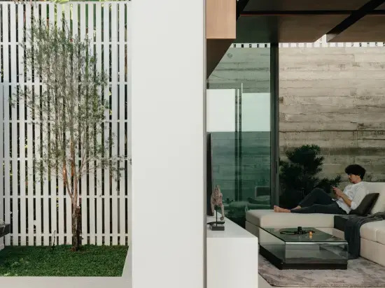 H2 Pool Villa