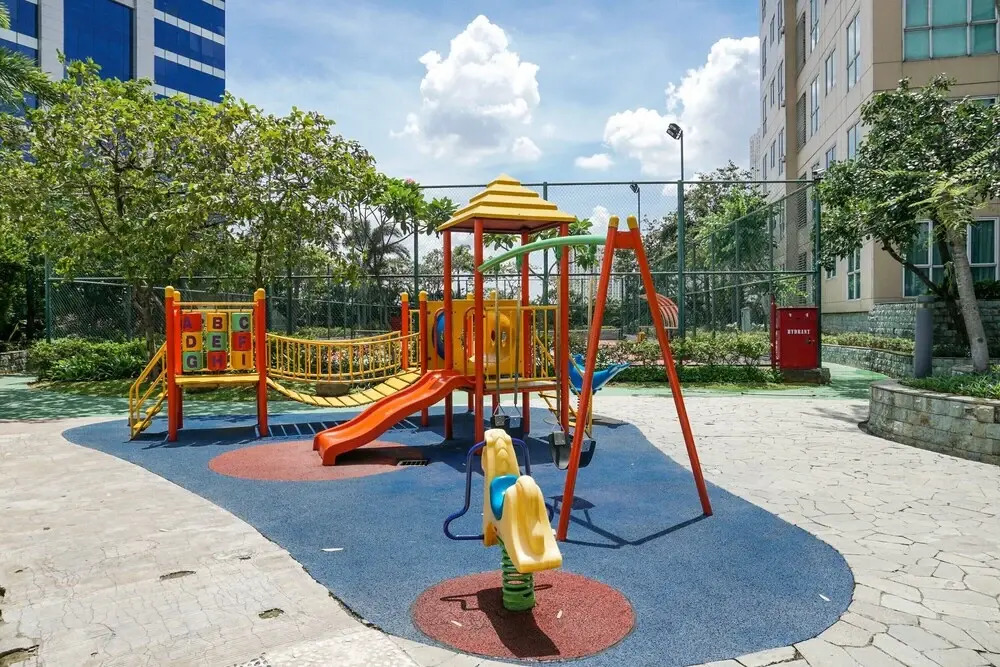 Exclusive 3BR Apartment at Gandaria Heights for 5 Pax
