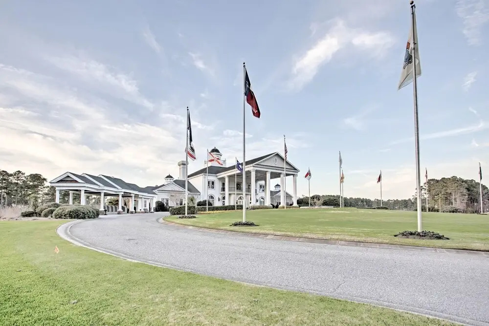6 Mi to Boardwalk: Condo w/ Pool in Myrtle Beach