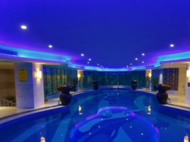 Linghang International Hotel