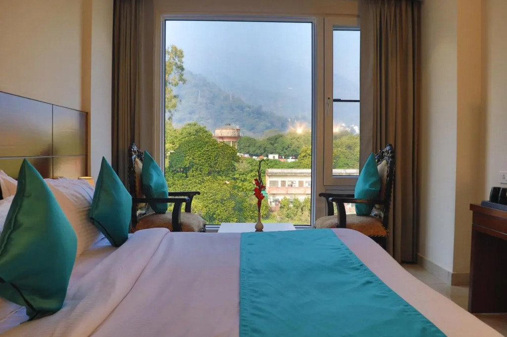 Hotel Green - Behind Parmarth Niketan