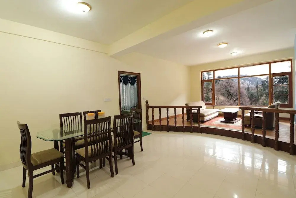 White Pearl Cottage