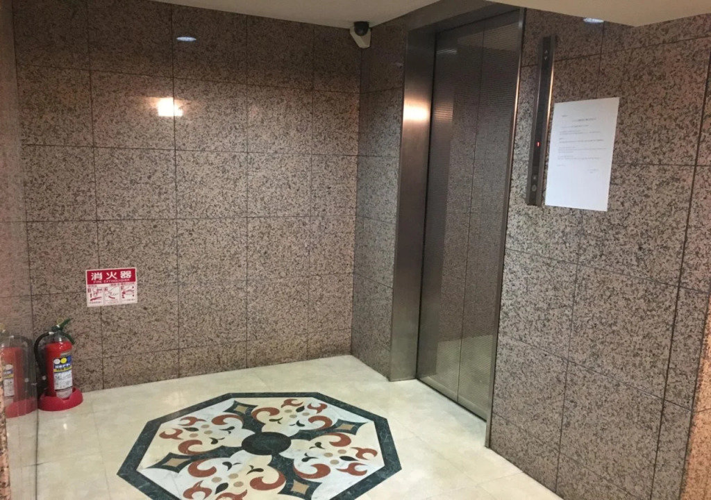 Business Inn Sennichimae Hotel