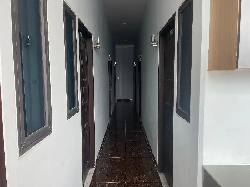 OYO 90527 Homestay 81 Baloi - A