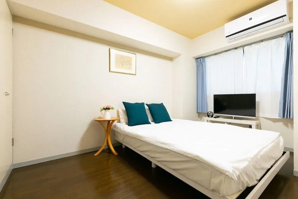 Komagome Colorbee Hostel