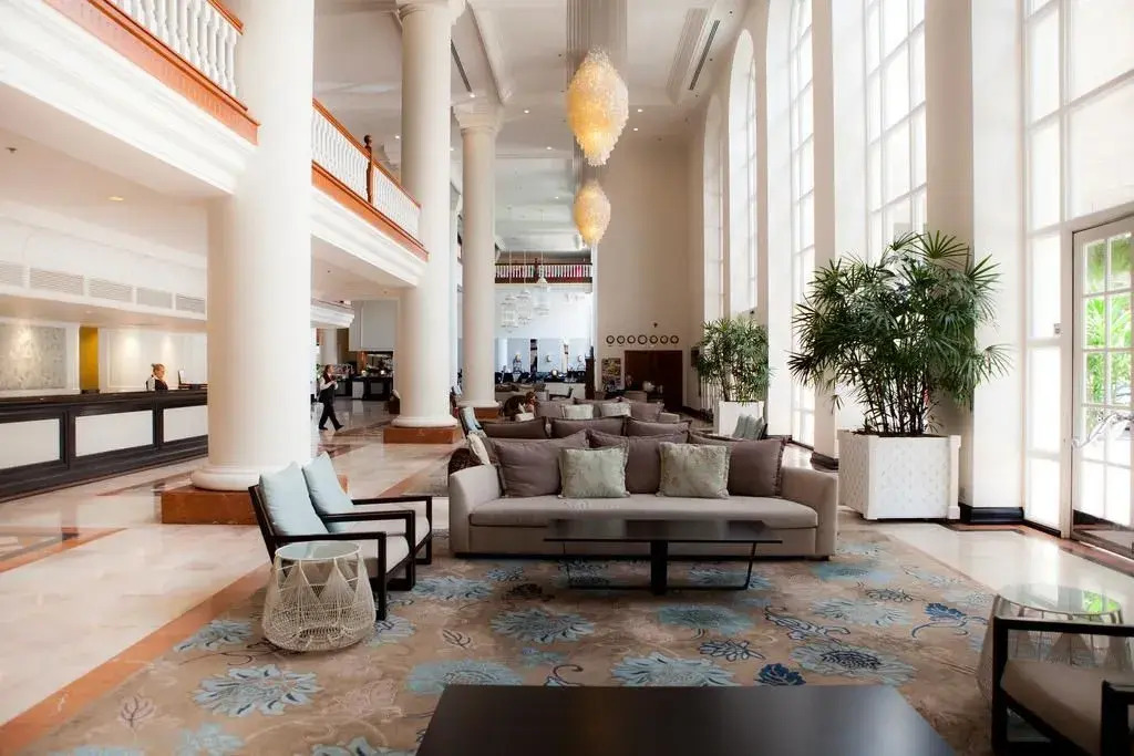 Pullman Cairns International