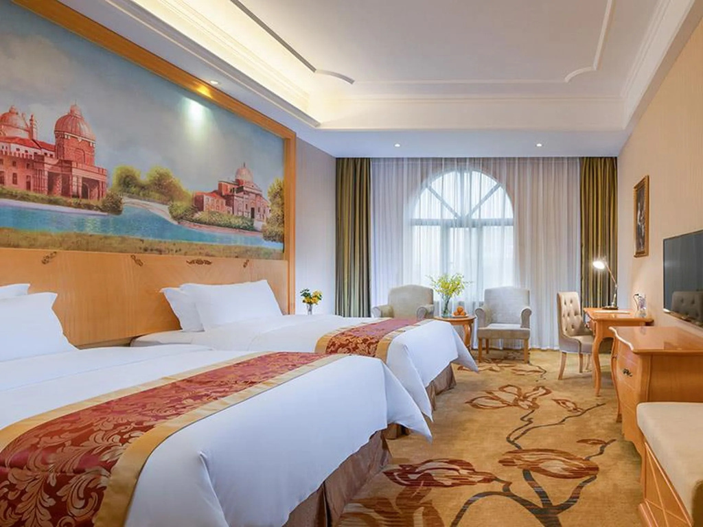 Vienna Hotel Shenzhen Longgang Dayun Center Branch
