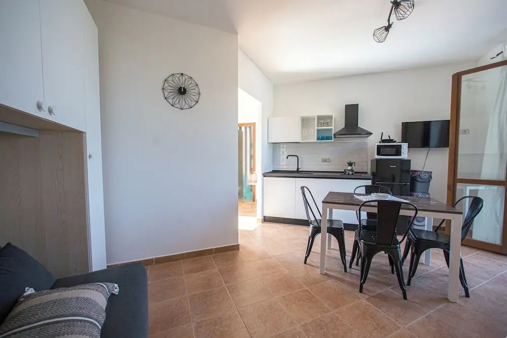 Pater Meus Suites - Sea View, Pool & Parking