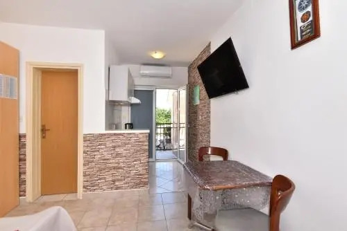 Apartments ZRAKIC