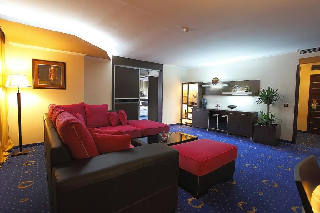 Grand Hotel Hebar