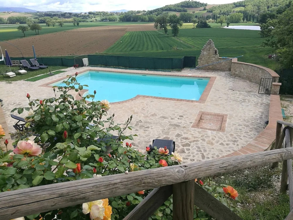 Room in Holiday House - Double Twin Room With Balcony Pool View