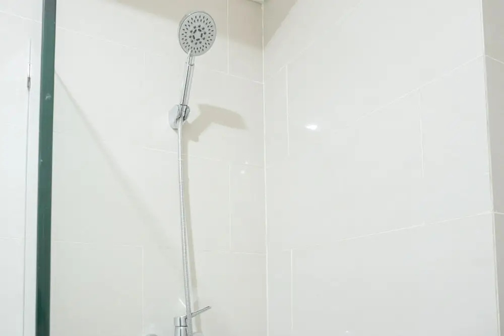 Nice And Comfort 2Br At Daan Mogot City Apartment