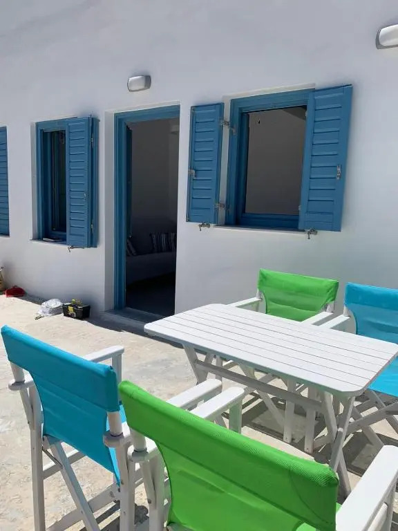 Studio on the beach, Leivadakia, Serifos