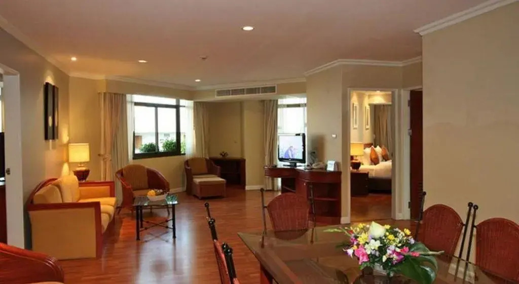 Imperial Hua Hin Beach Resort