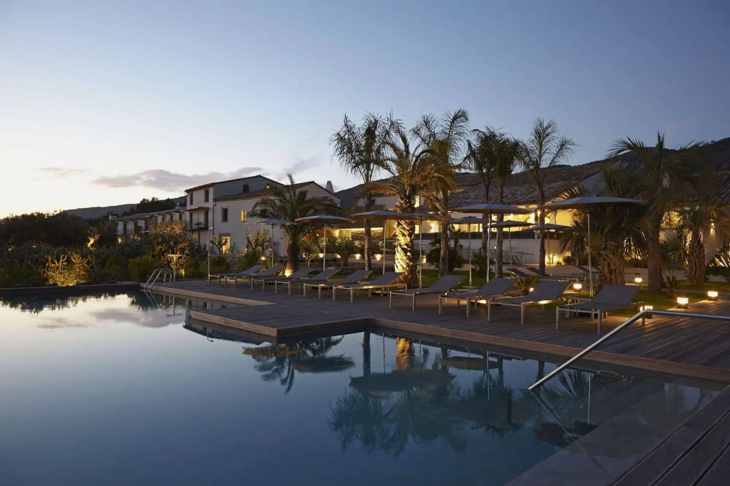 Hotel Restaurant Mas Lazuli by Fimedhotels