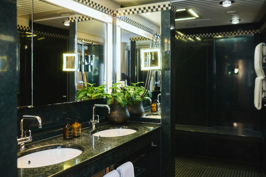 Widder Hotel - Zurichs Luxury Hideaway