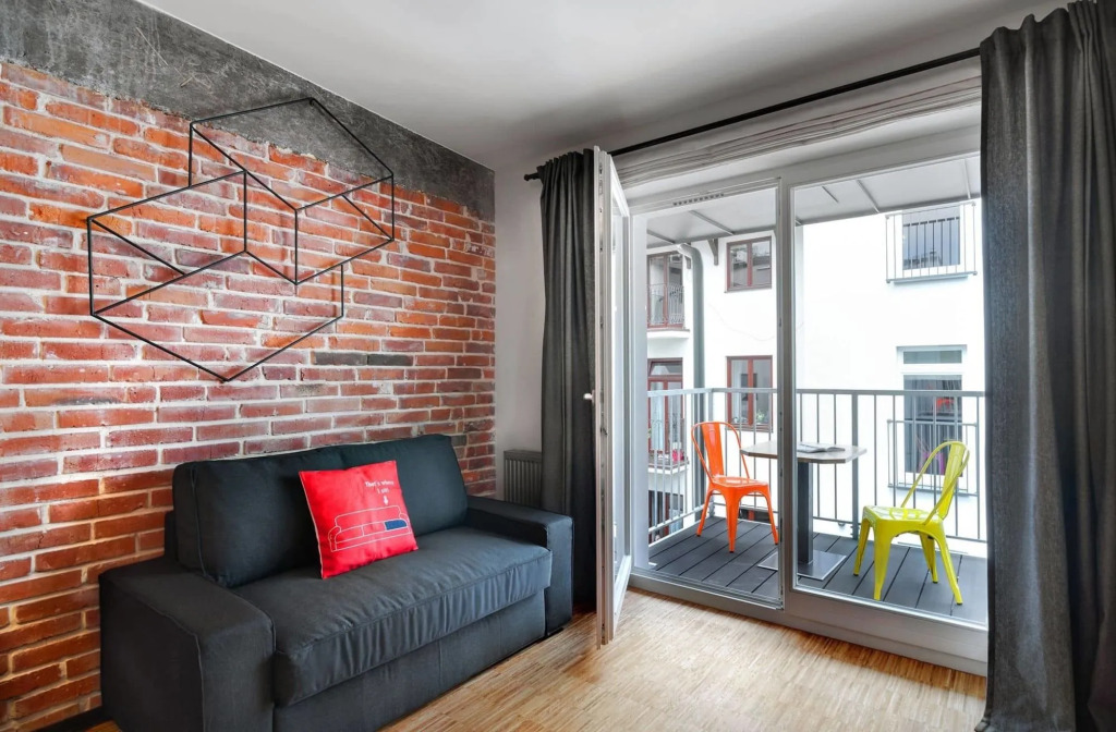 Well Well Aparthotel