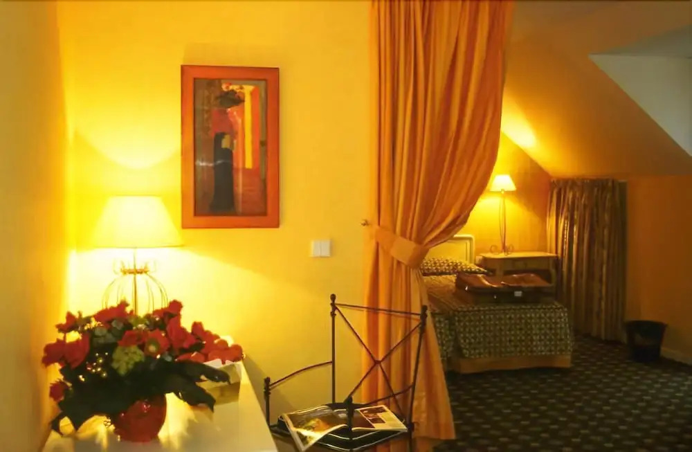 La Villa Des Impressionnistes