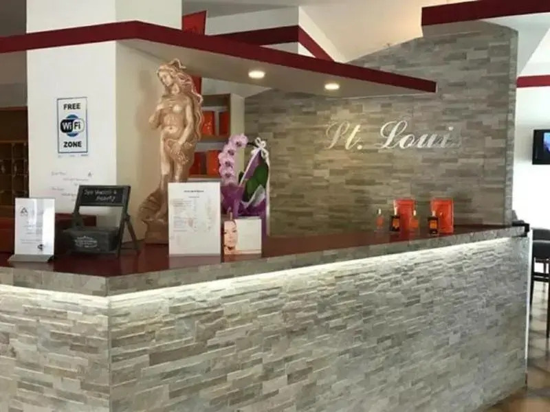 Hotel St. Louis