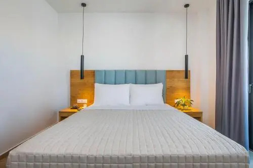 Alex Mare Suites