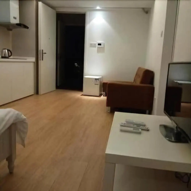 Lanwan Holiday Hotel