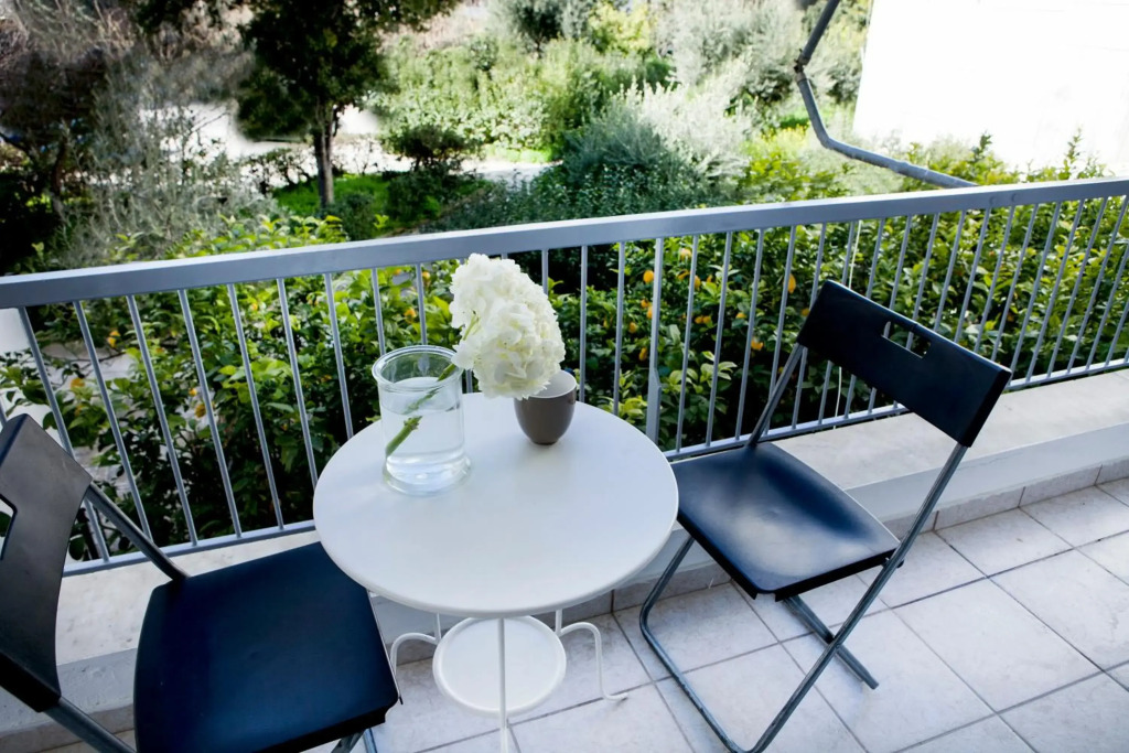 Best located executive apartment in Maroussi.