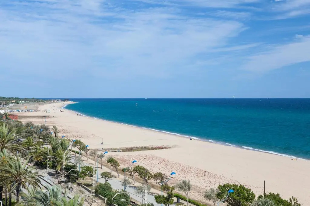 Отель Ibersol Hotel Sorra dOr