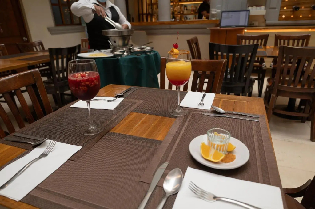 Hotel Marques Del Valle