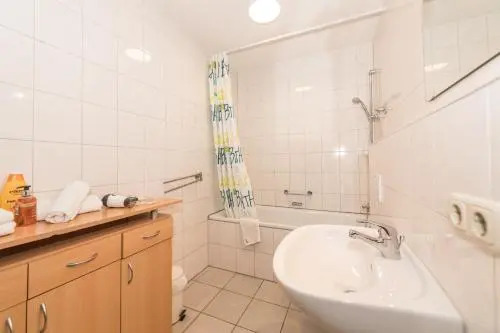 Westpark Apartments
