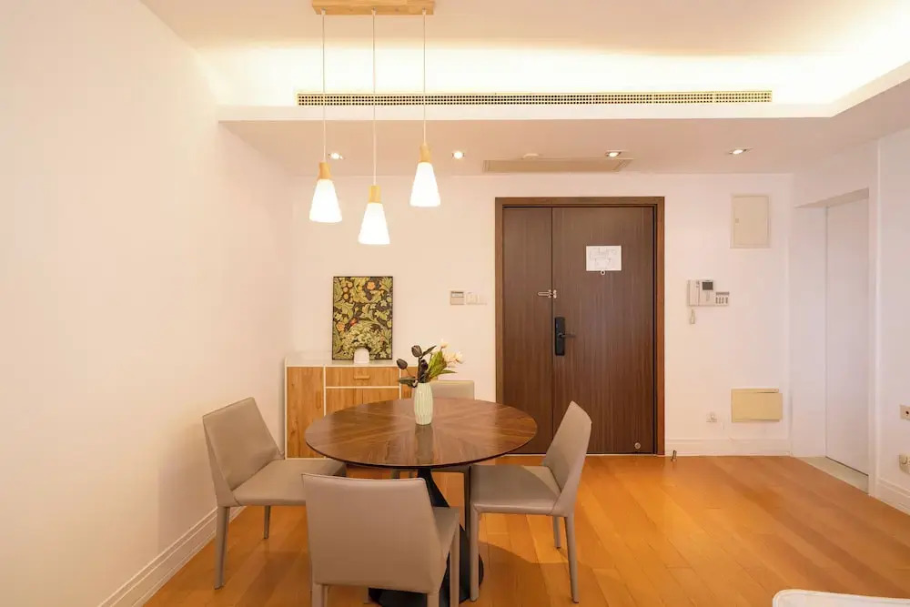 Tyms 3BR 2BA Apt near Xujiahui Metro