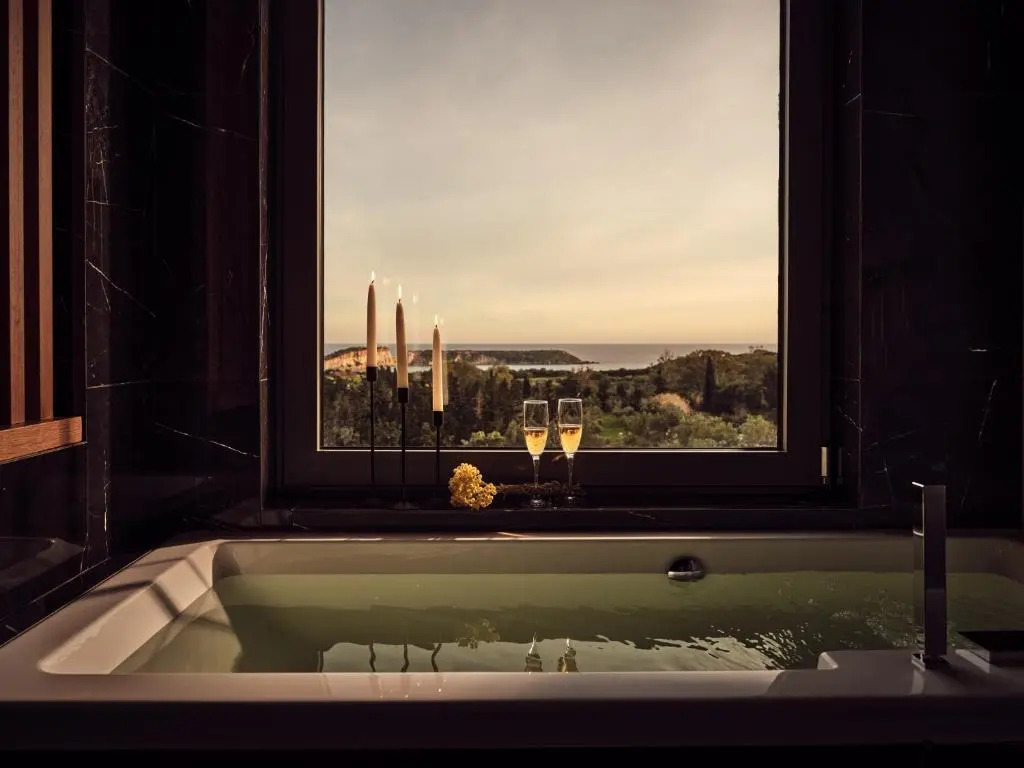 Alexandra SeaView Luxurious Villa, By ThinkVilla