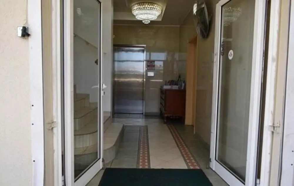 Travel Inn Hotel Simpson Bay