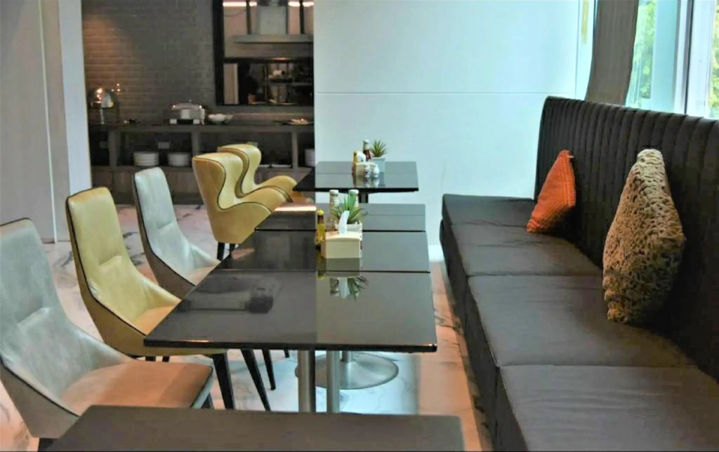Palette Bella B All Suites Bangkok Hotel