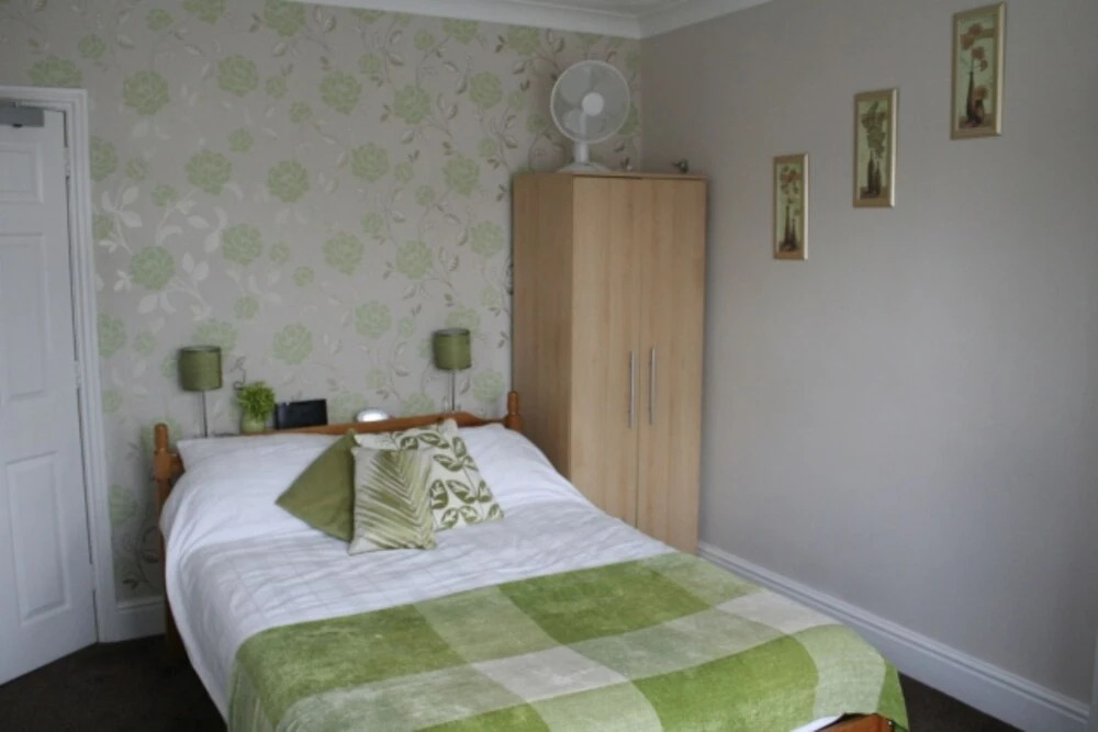 Grove Guest House