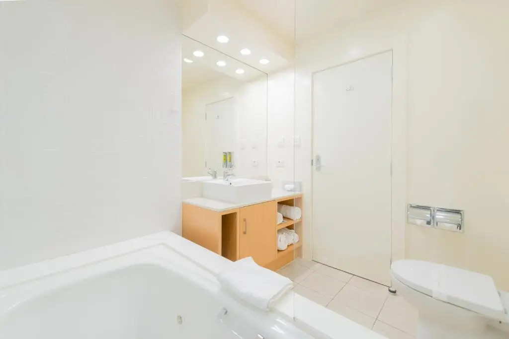 Paihia Beach Resort & Spa Hotel
