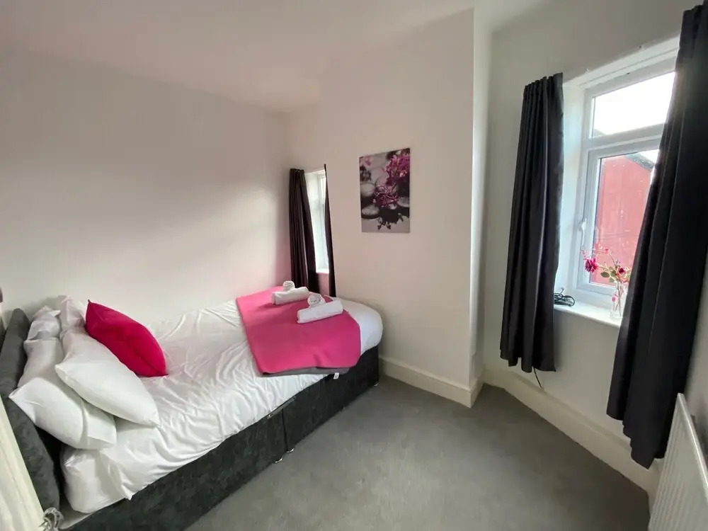 Blackpool Abode - Ansdell House
