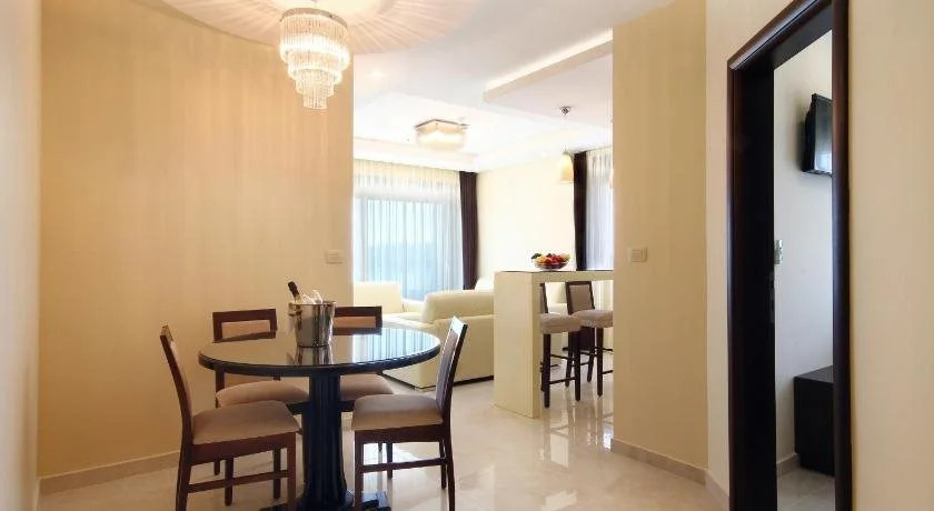 Shine residence