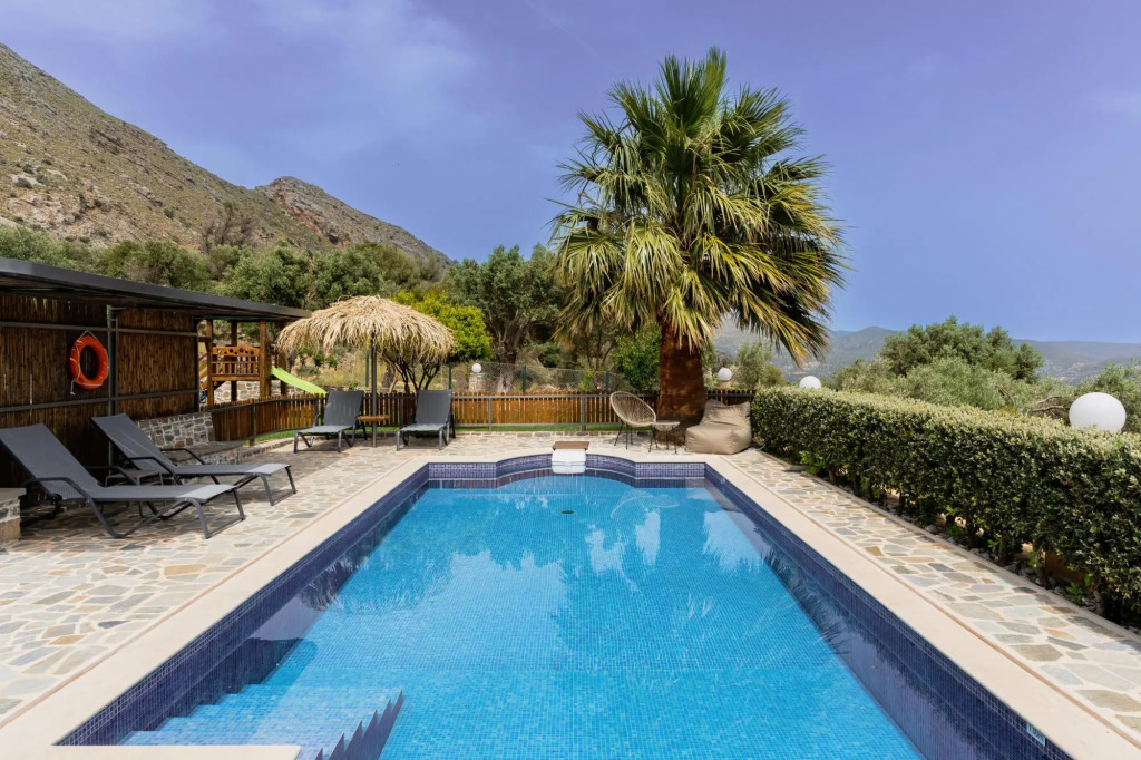 Dafni Villa a place to visit by Rentado
