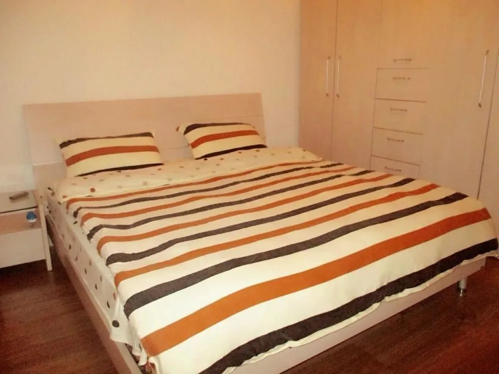Jinsha Xinjia Apartment