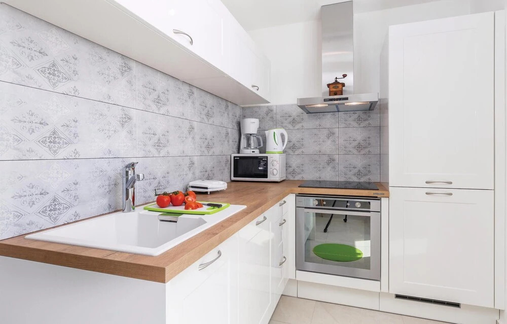 Lovely Home In Duga Uvala