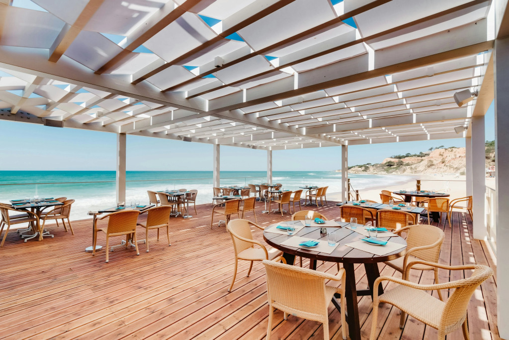 Pine Cliffs Hotel, a Luxury Collection Resort, Algarve