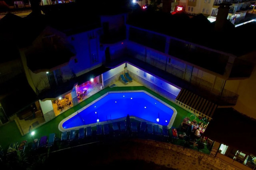 Ozlem 2 Apart Hotel