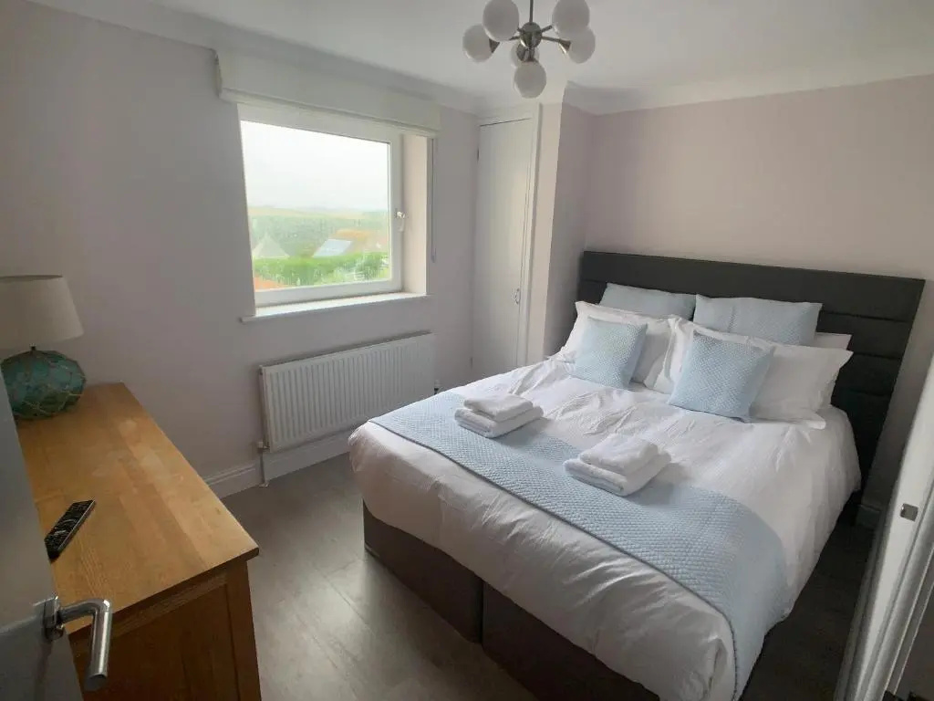 SEA BEACH & COASTAL VIEWS from LRG SUN TERRACE G Bay Apartments OVERLOOKS FISTRAL BEACH MOST DESIRABLE LOCATION SLEEPS & DINES 6 which includes SOFABED 2 BATHROOMS AL FRESCO Dining Smart tv all rooms PRIVATE PARKING 2 CARS sat-sat only April-Nov please
