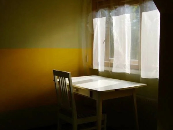 Looming Hostel