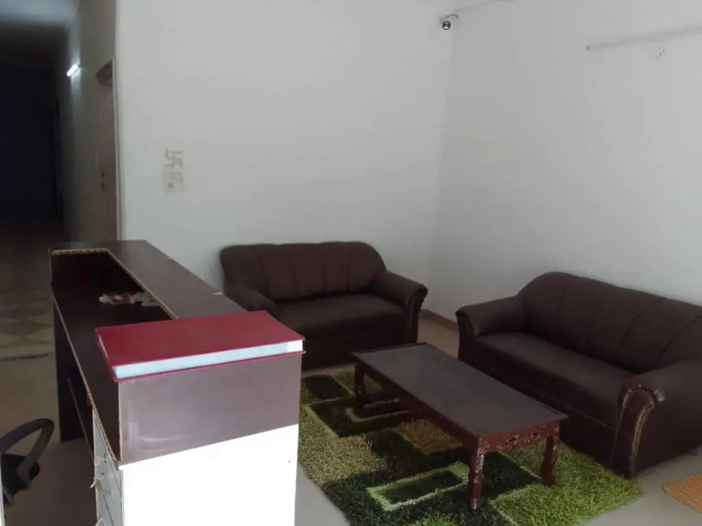 Hotel Rajvanshi By WB Inn