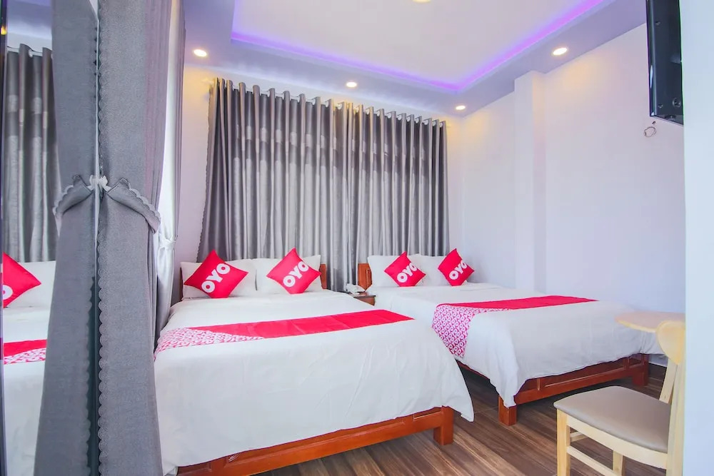 Thy Thy Hotel