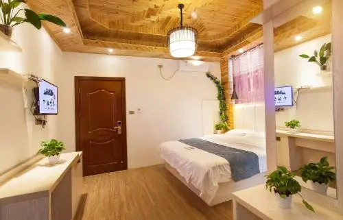 Longsheng Longji Puchuo Shengxiang Art Hotel