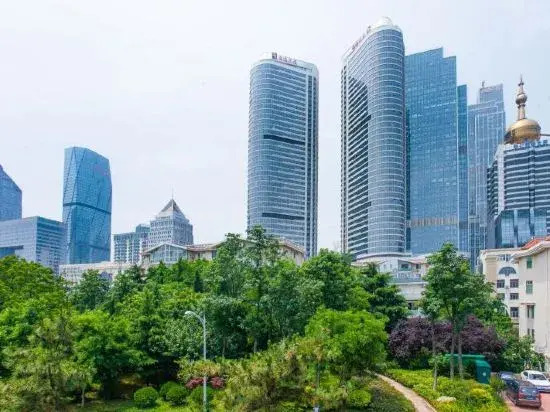 Qingdao Little Times Youth Hostel  May4th Square Store