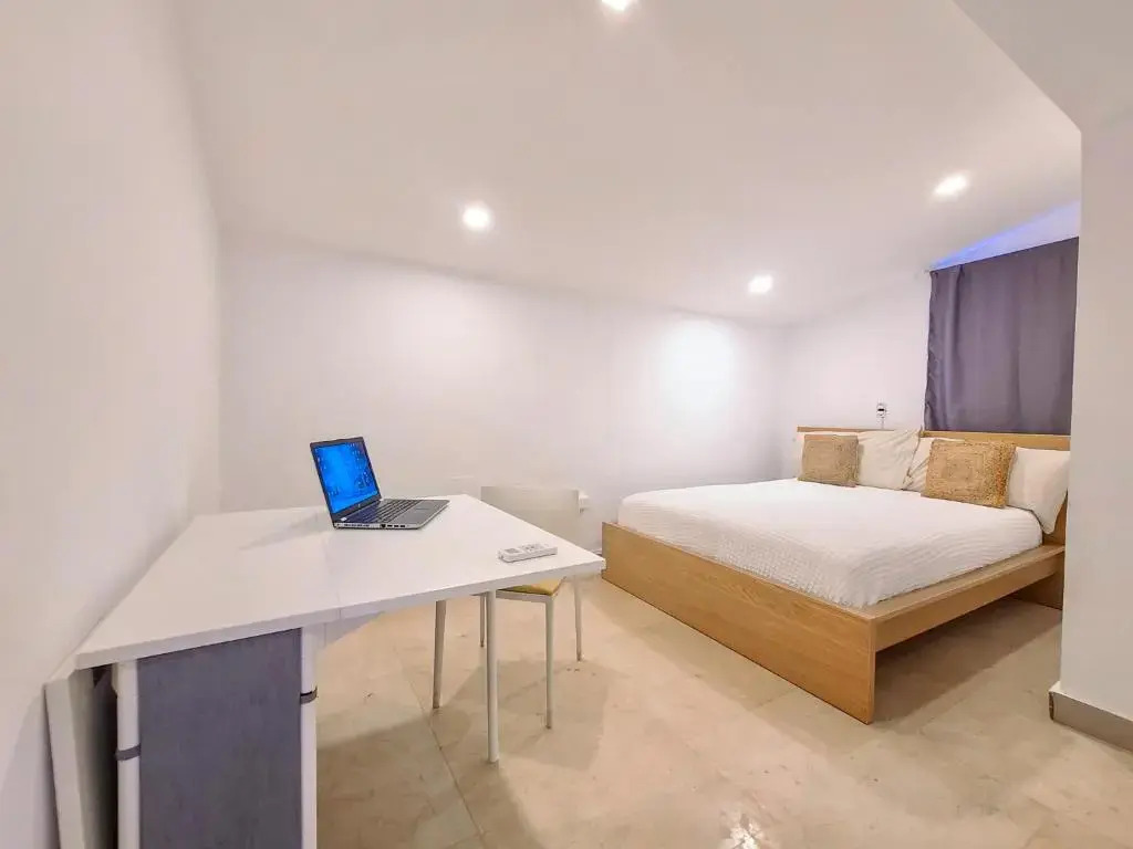 EUROCARIBE SUITES PUNTA CANA BEACH LOS CORALES pool wifi 2 min from the beach